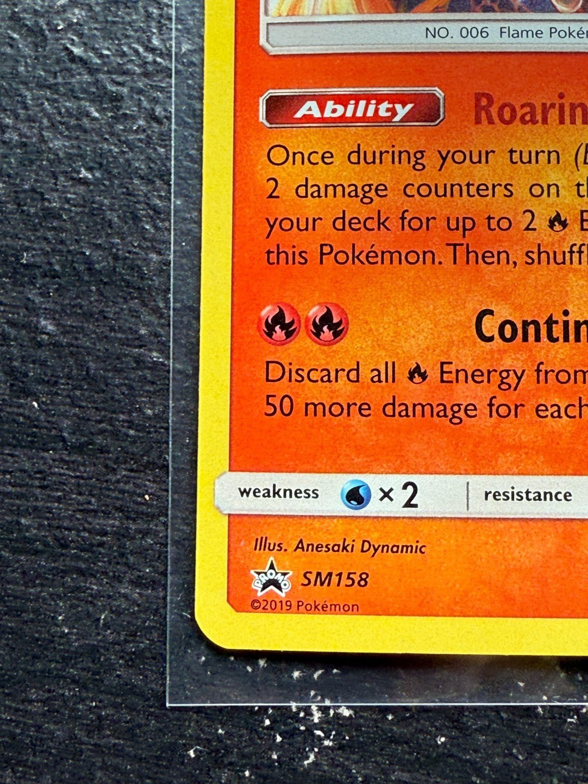 2019 Pokemon Charizard Sm158 STAFF Prerelease Black Star English NM Mint