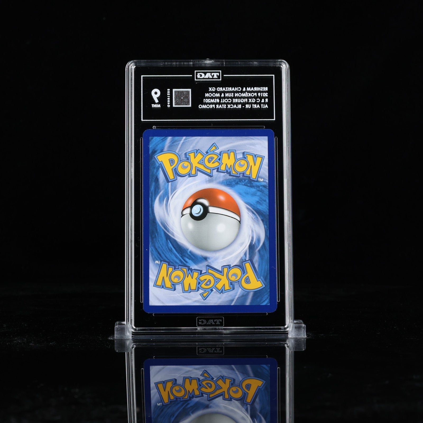 2019 POKEMON SM BLACK STAR PROMO SM201 FULL ART/RESHIRAM & CHARIZARD GX TAG 9