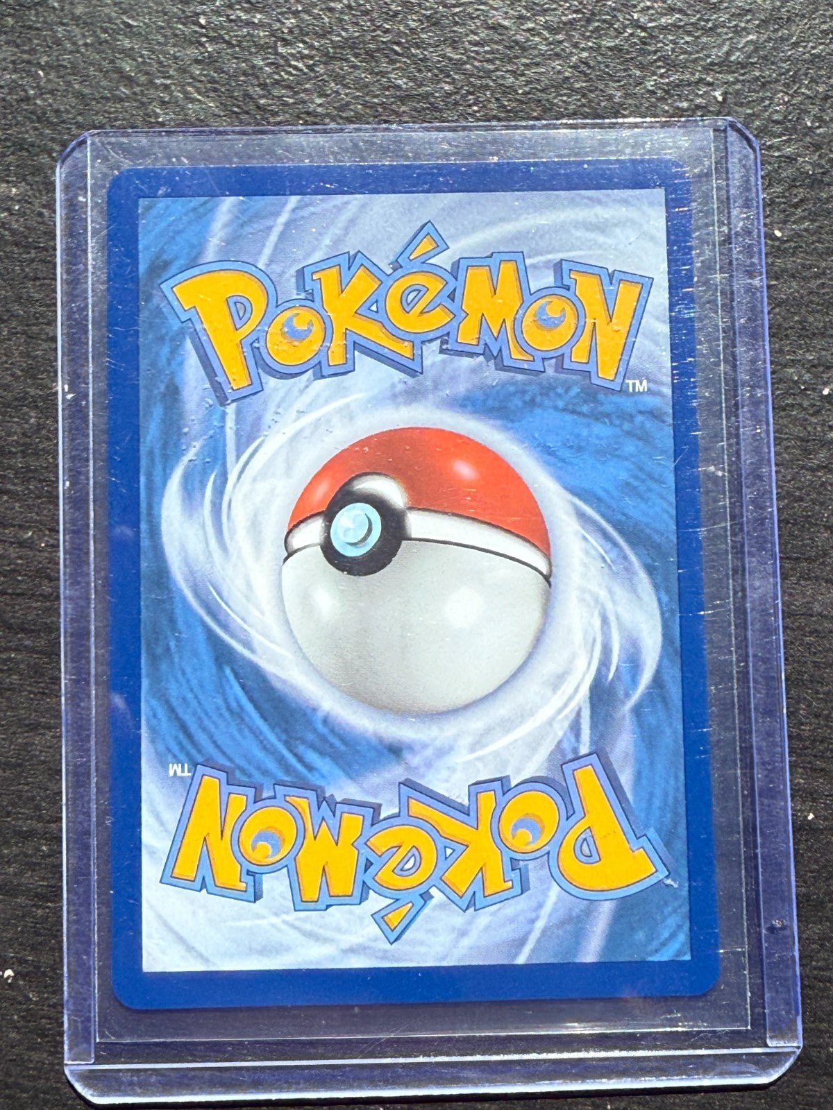 2021 Pokemon SWSH Fusion Strike Mew V Ultra Rare 251/264 NM