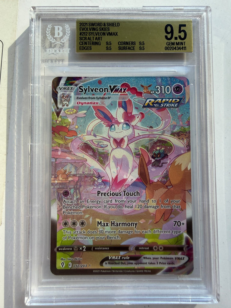 2021 Pokemon SWSH Evolving Skies Sylveon VMAX #212/203 BGS 9.5