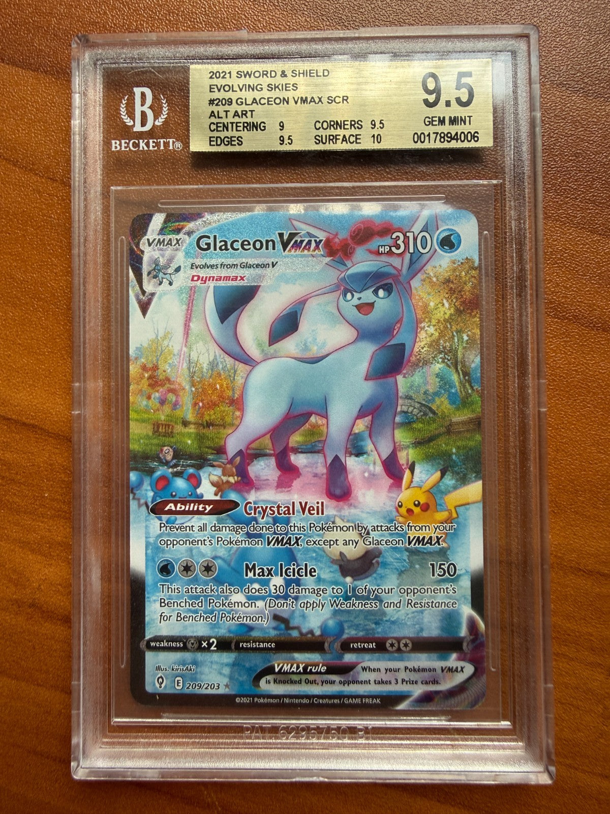 Pokemon TCG Glaceon VMAX Alternate Art Evolving Skies 209/203 BGS 9.5
