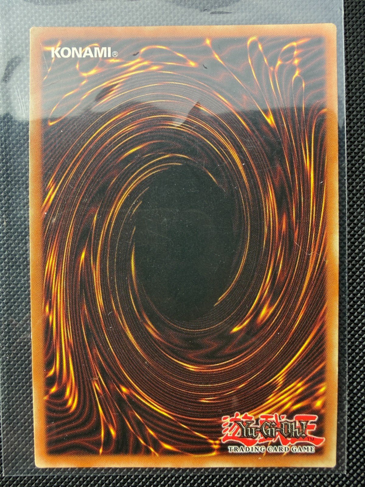 Yu - Gi - Oh! Blue - Eyes White Dragon LOB - 001 Unlimited Ultra Rare LP