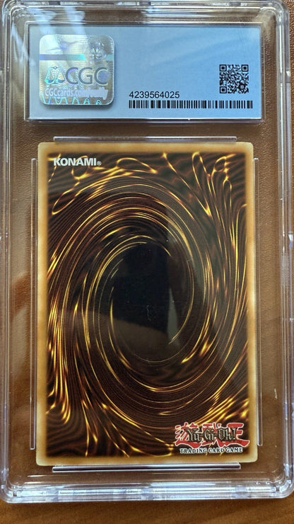 Yu - Gi - Oh! TDGS - The Duelist Genesis Stardust Dragon EN040 Ghost Rare CGC 8.5 PSA