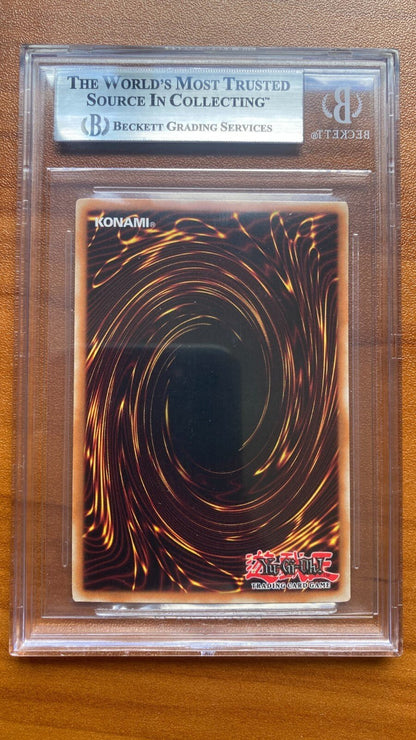 Yugioh Cyber Twin Dragon CRV - EN035 Ultimate Rare 1st Edition BGS 8.5 PSA
